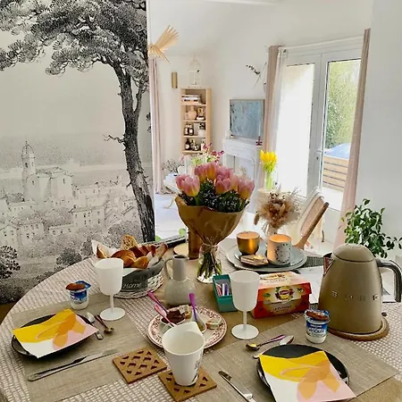 Maison Entiere Avec Jardin Proche Disney & Paris Frühstückspension