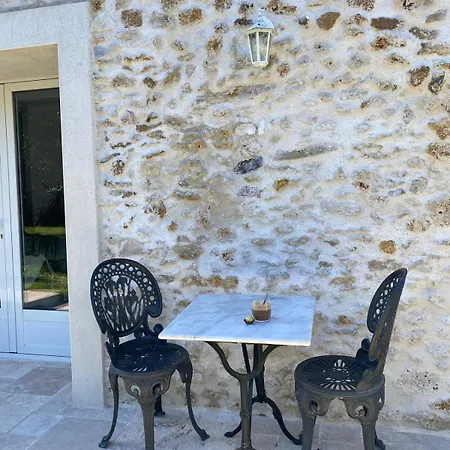 Bed & Breakfast Maison Entiere Avec Jardin Proche Disney & Paris *